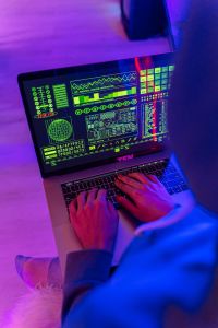 reverse engineering malware